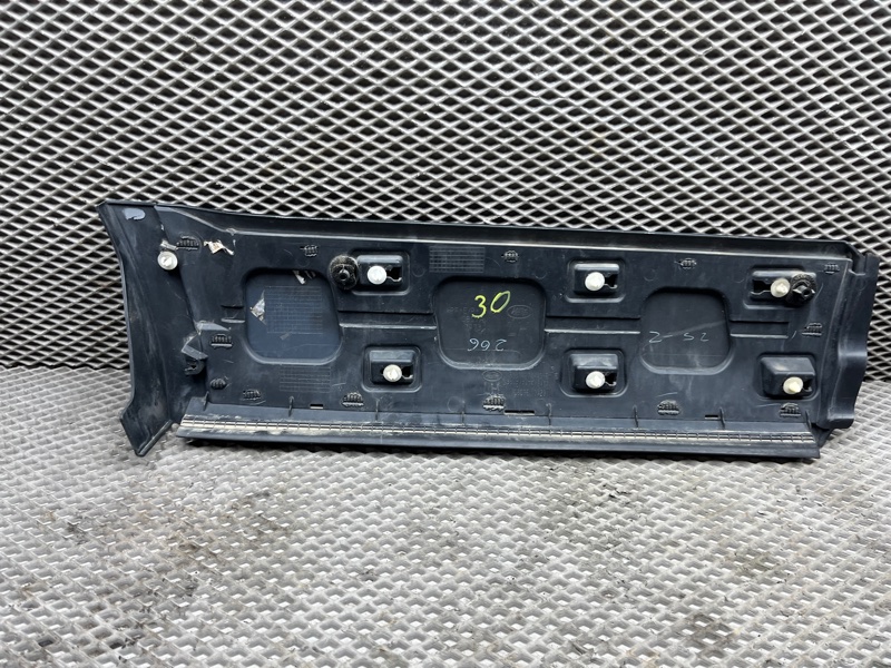 Молдинг двери Land Rover Range Rover Evoque (L538, 2013г.)