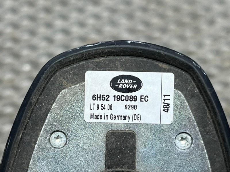 Антенна плавник Land Rover Range Rover Sport (L320, 2012г.)