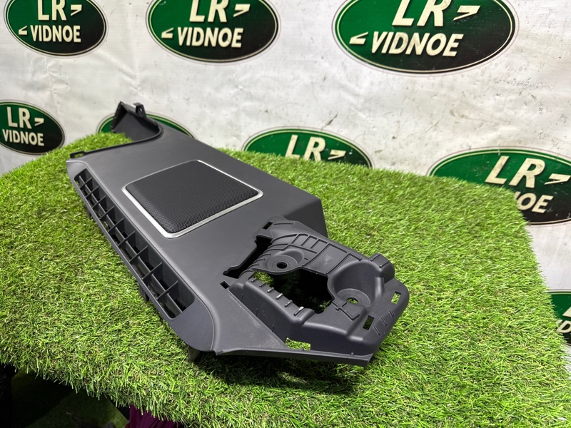 Накладка в салоне Land Rover Range Rover (L405, 2020г.)