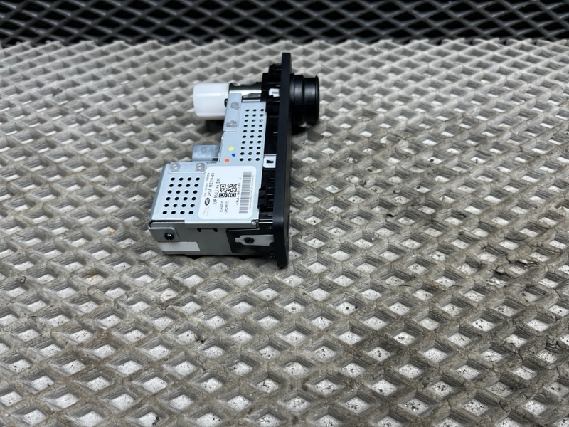 Блок HDMI SIM USB Land Rover Range Rover (L405, 2019г.)