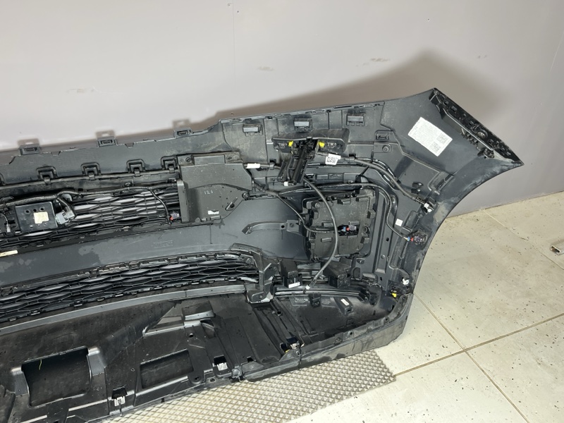 Бампер Land Rover Range Rover Sport (L461, 2025г.)