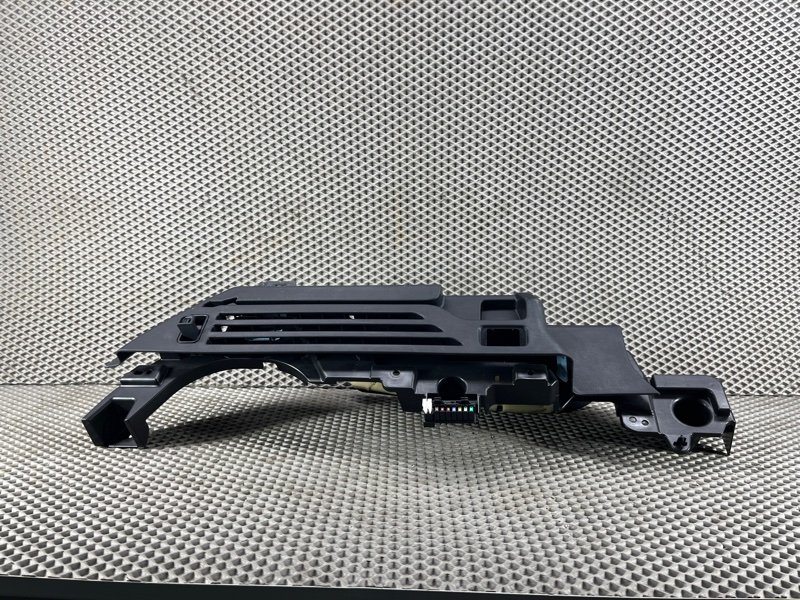 Обшивка багажника Land Rover Range Rover Sport (L461, 2024г.)