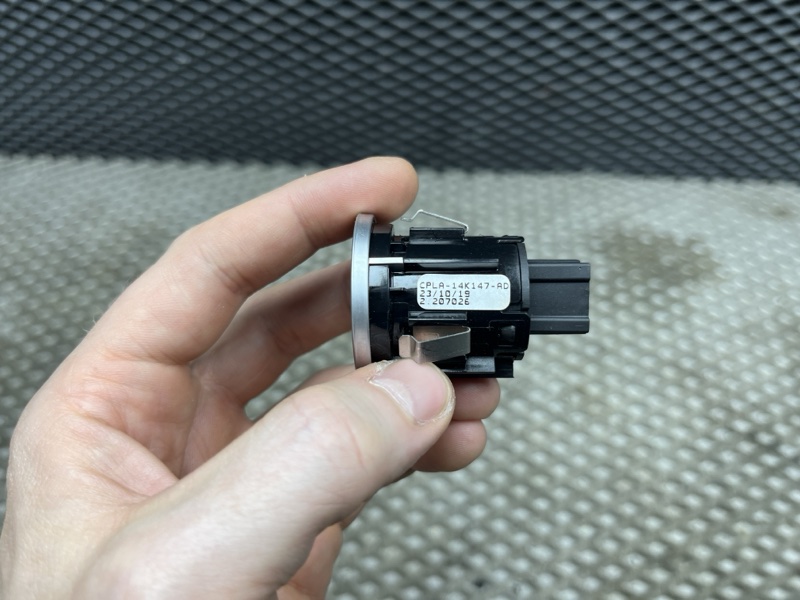 Кнопка Land Rover Range Rover Sport (L494, 2020г.)