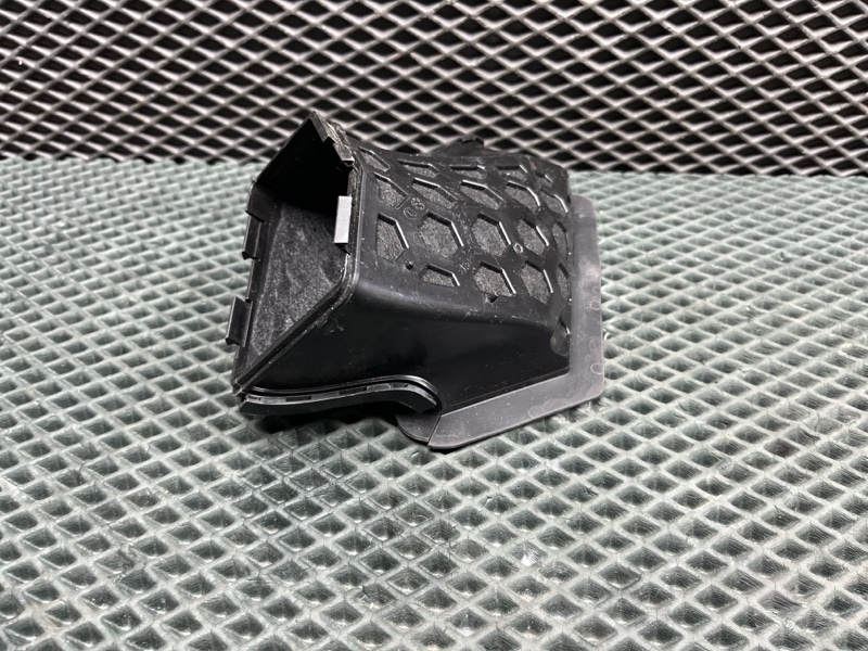 Воздухозаборник Land Rover Range Rover Sport (L461, 2025г.)
