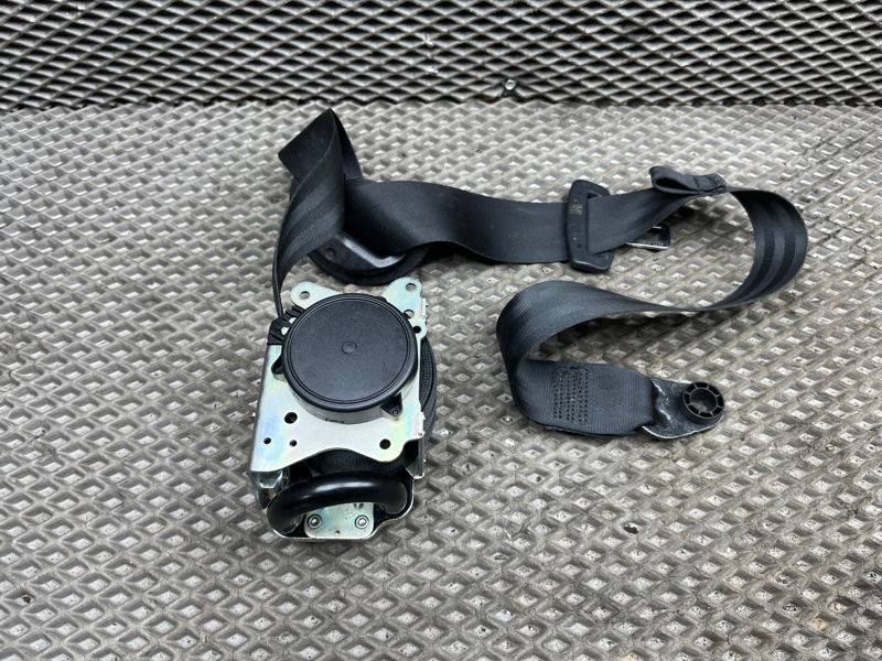 Ремень безопасности Land Rover Discovery Sport (L550, 2017г.)