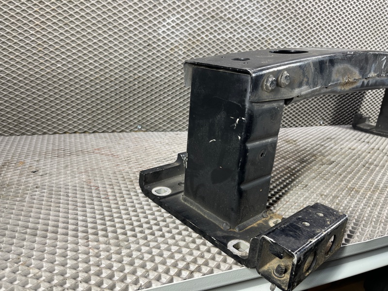 Усилитель бампера Land Rover Range Rover (L405, 2020г.)