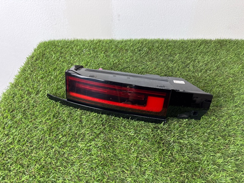 Фонарь Land Rover Range Rover Sport (L461, 2023г.)