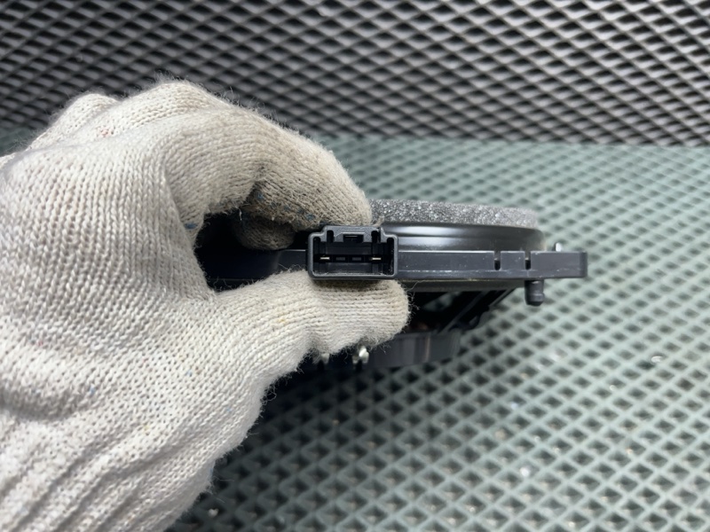 Динамик двери Land Rover Range Rover Sport (L494, 2015г.)