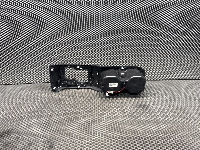 Подстаканник Jeep Wrangler (JL, 2025г.)