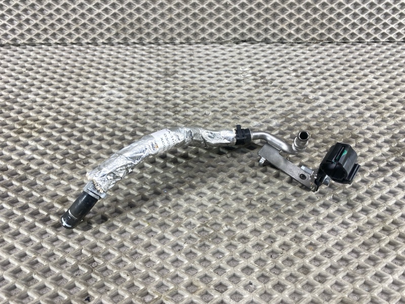 Трубка охлаждения турбины Land Rover Range Rover Sport (L461, 2024г.)