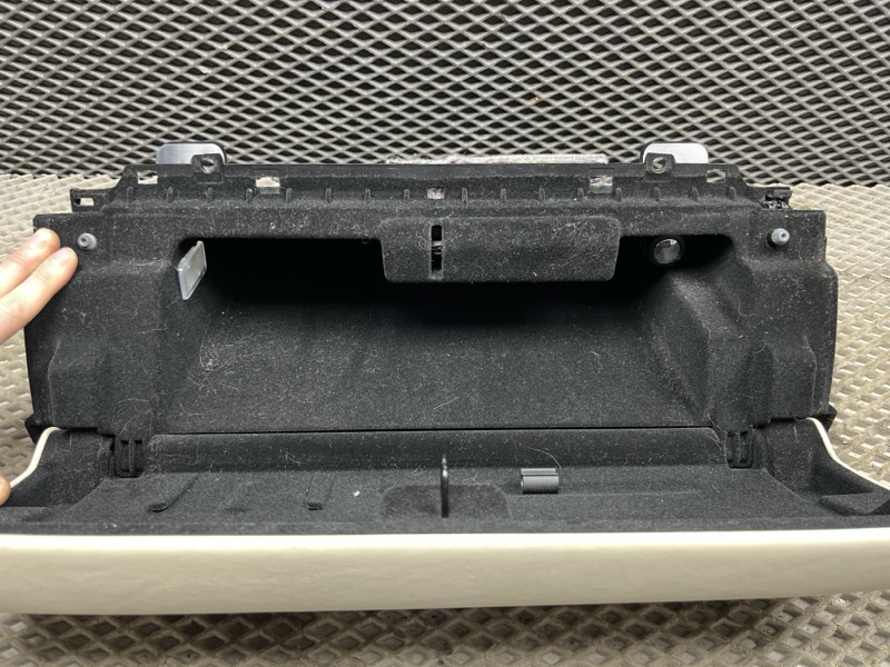 Бардачок Land Rover Range Rover (L405, 2019г.)