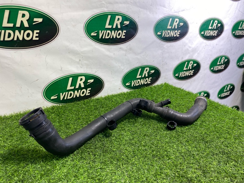 Патрубок системы охлаждения Land Rover Range Rover (L405, 2018г.)