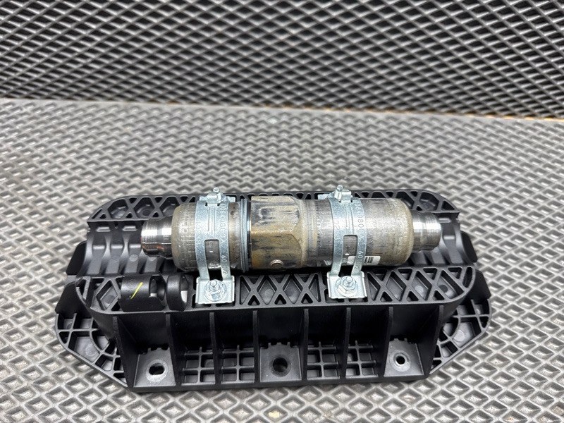 Подушка безопасности пассажира Land Rover Range Rover Sport (L494, 2020г.)