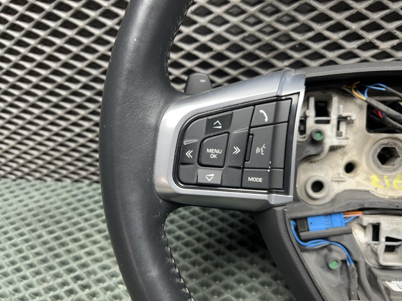 Руль с обогревом Land Rover Discovery Sport (L550, 2016г.)