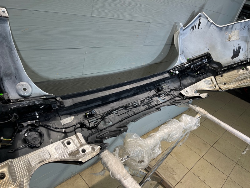 Бампер Land Rover Discovery Sport (L550, 2017г.)