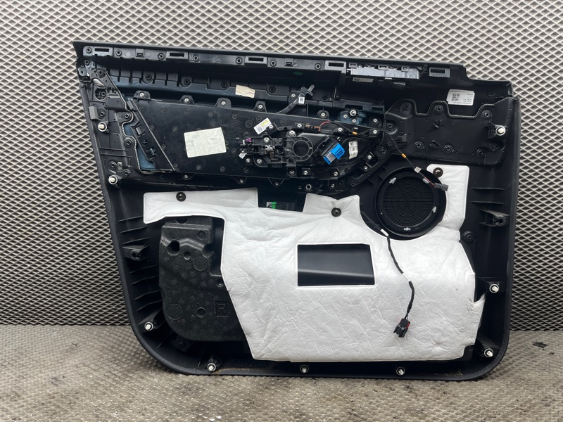 Комплект обивок дверей Land Rover Discovery Sport (L550, 2020г.)