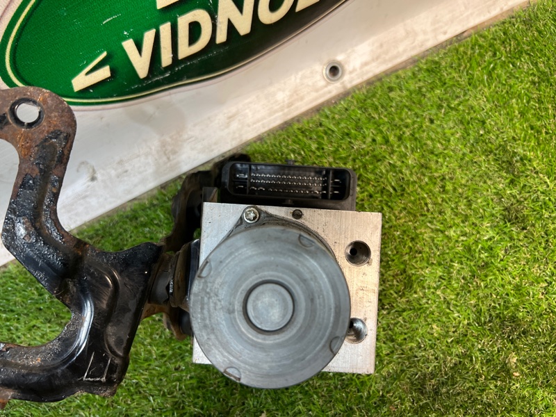 Блок ABS Land Rover Range Rover Velar (L560, 2019г.)