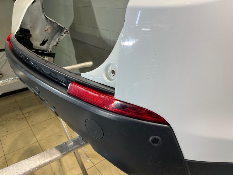 Бампер Land Rover Discovery Sport (L550, 2017г.)