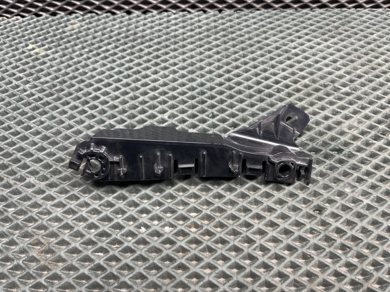 Кронштейн бампера Land Rover Range Rover Sport (L494, 2021г.)