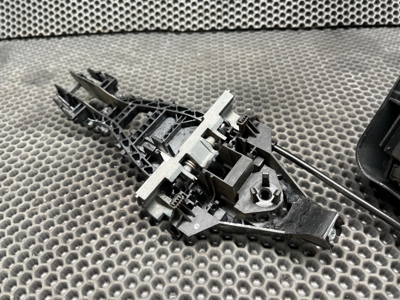 Замок двери Land Rover Range Rover Evoque (L538, 2012г.)