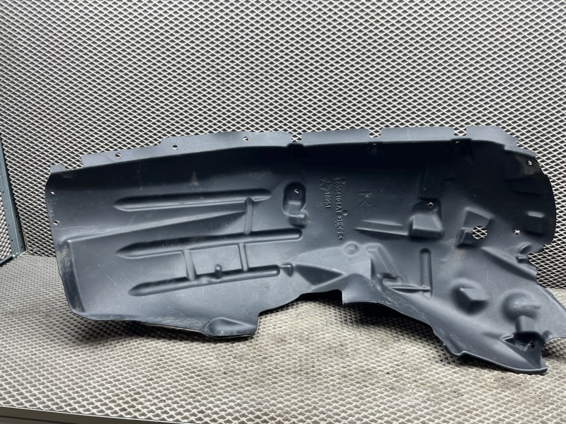 Подкрылок Jeep Wrangler (JL, 2025г.)