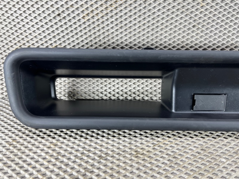 Обшивка потолка Land Rover Defender (L663, 2020г.)