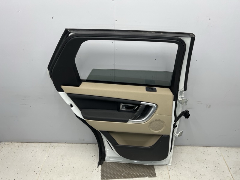 Дверь Land Rover Discovery Sport (L550, 2016г.)