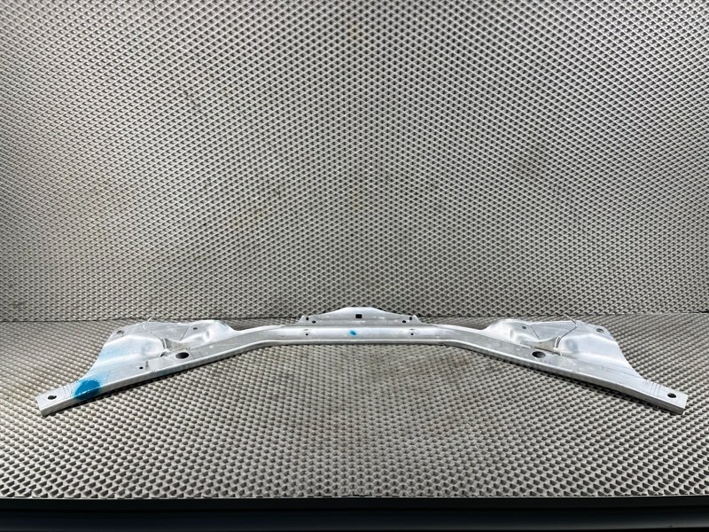 Распорка кузова Land Rover Range Rover Sport (L461, 2024г.)