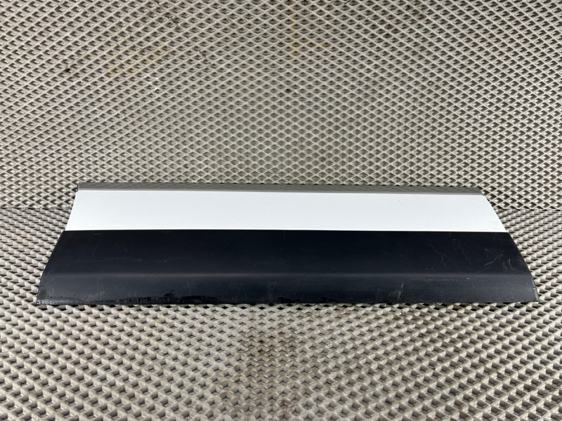 Молдинг двери Land Rover Range Rover (L405, 2015г.)