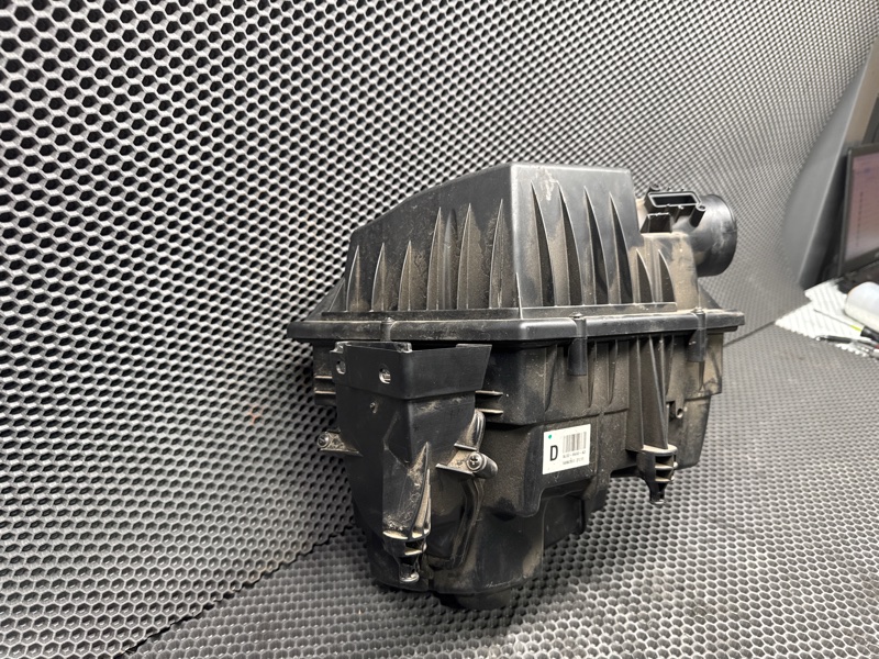 Корпус воздушного фильтра Land Rover Range Rover Evoque (L538, 2012г.)