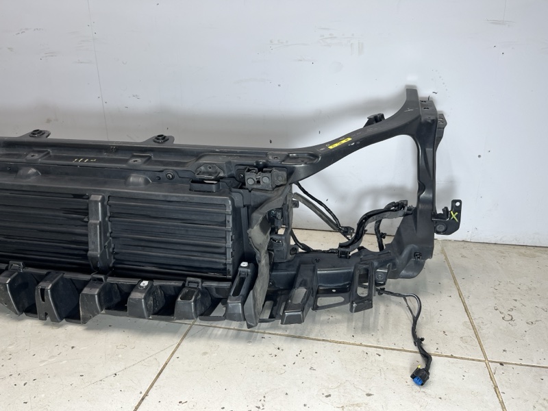 Передняя панель (телевизор) Land Rover Range Rover Sport (L494, 2015г.)