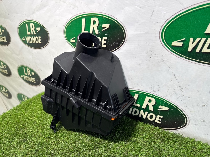 Корпус воздушного фильтра Land Rover Range Rover Sport (L461, 2023г.)