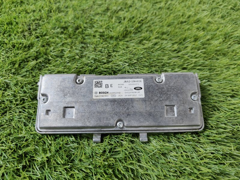Камера переднего обзора (KaFAS) Land Rover Range Rover Velar (L561, 2019г.)