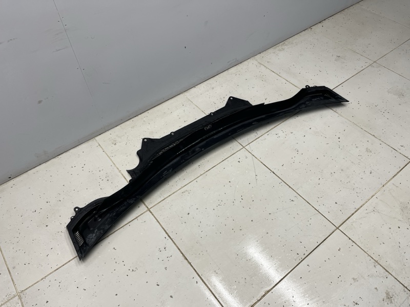 Жабо Land Rover Range Rover (L405, 2016г.)