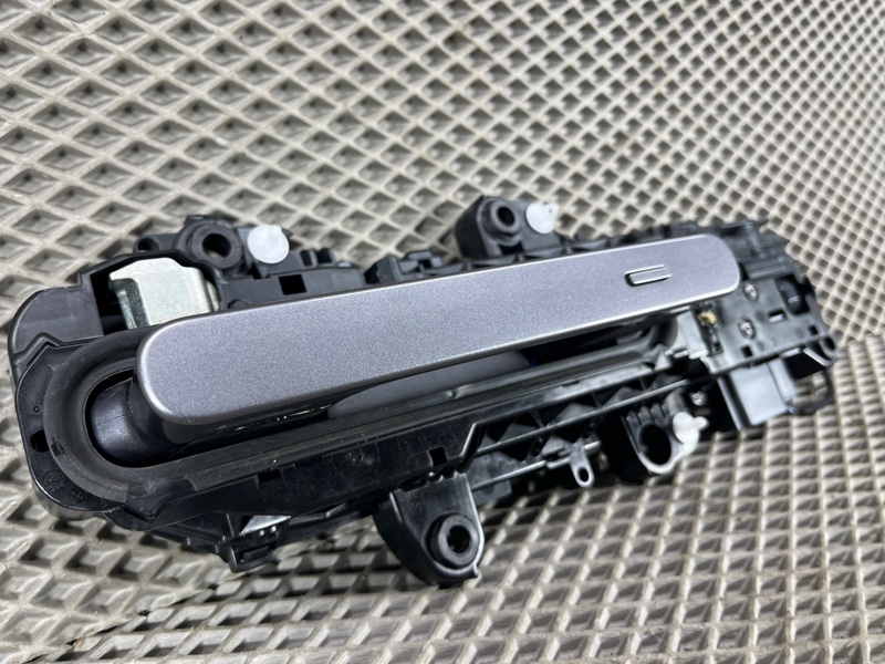 Ручка двери Land Rover Range Rover Sport (L461, 2024г.)