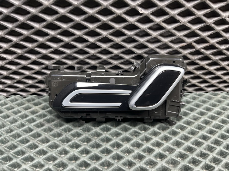 Пульт регулировки сиденья Land Rover Range Rover Sport (L461, 2025г.)