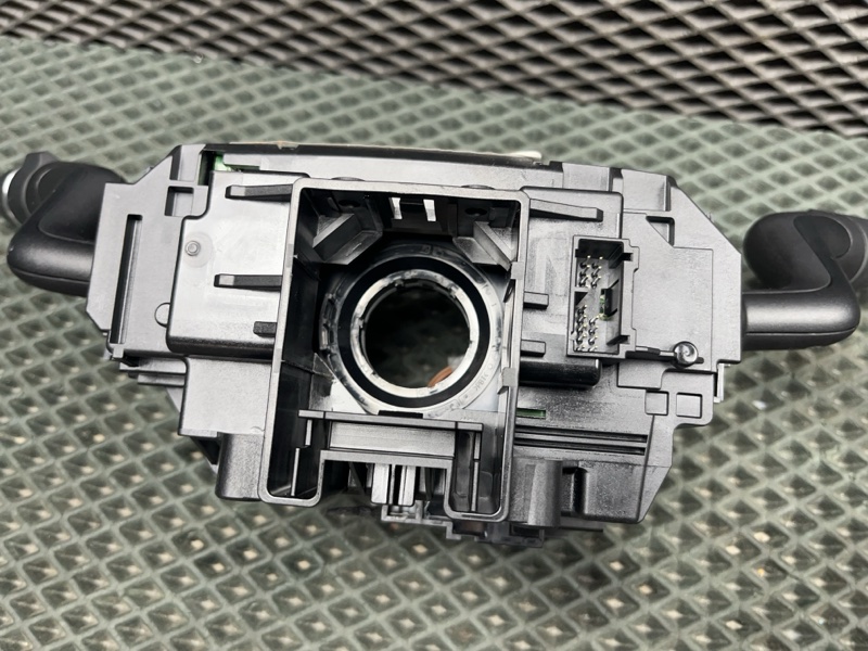 Переключатель подрулевой (стрекоза) Land Rover Range Rover Sport (L494, 2021г.)