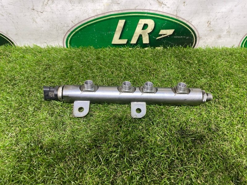 Топливная рампа Land Rover Range Rover Sport (L494, 2016г.)