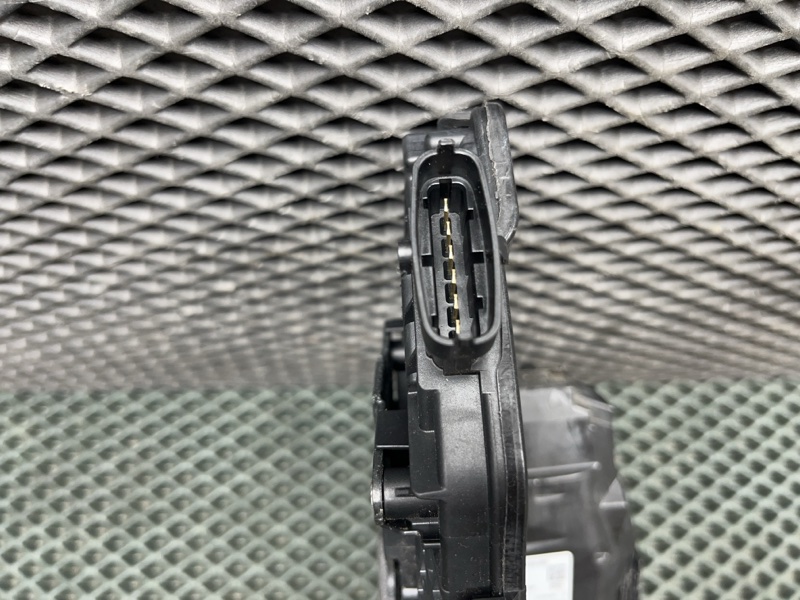 Замок двери Land Rover Range Rover (L405, 2019г.)