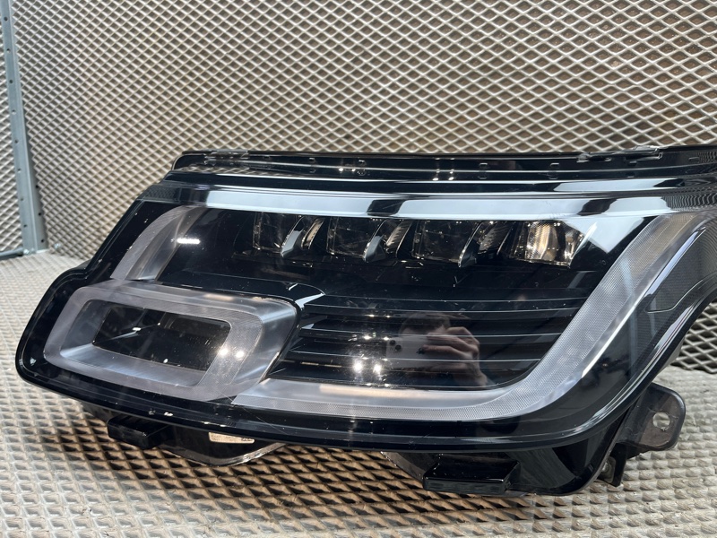 Фара светодиодная Land Rover Range Rover (L405, 2021г.)