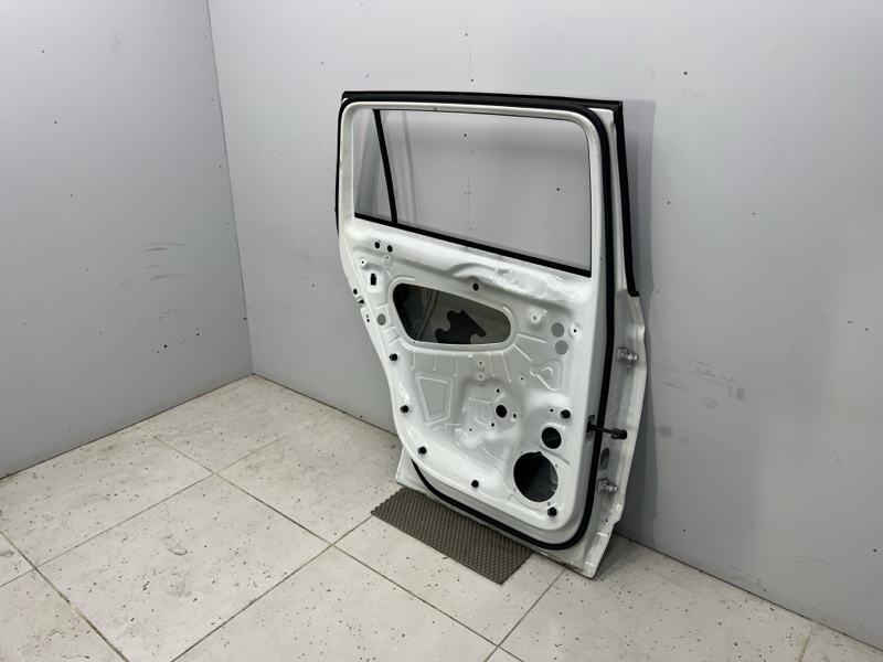 Дверь Volkswagen Tiguan (MBQ, 2023г.)