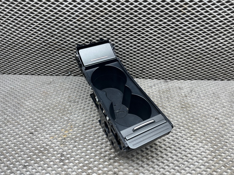 Подстаканник центральный Land Rover Range Rover Sport (L320, 2011г.)