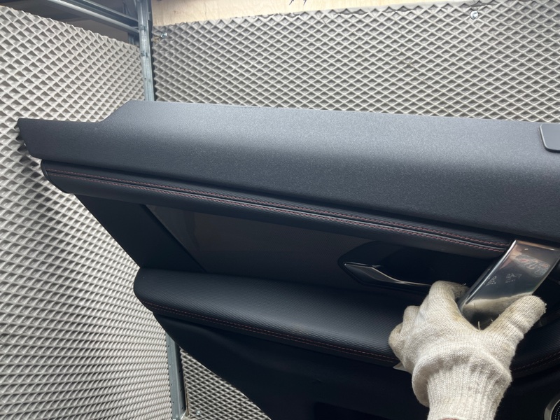 Комплект обивок дверей Land Rover Discovery Sport (L550, 2020г.)