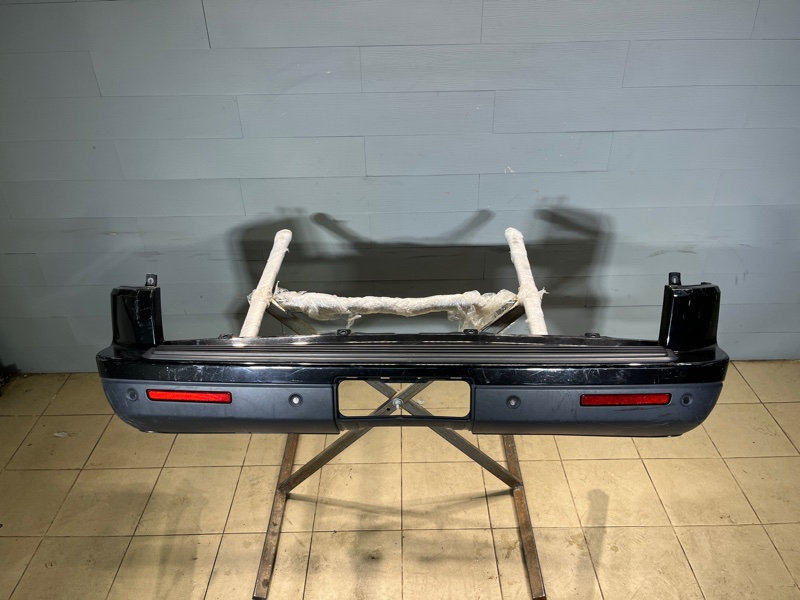 Бампер Land Rover Discovery 4 (L319, 2015г.)