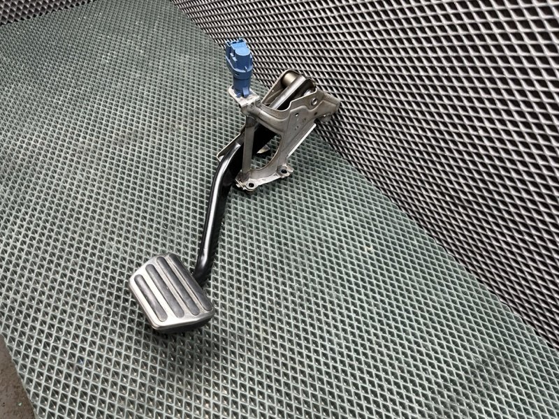 Педаль тормоза Land Rover Range Rover (L405, 2016г.)