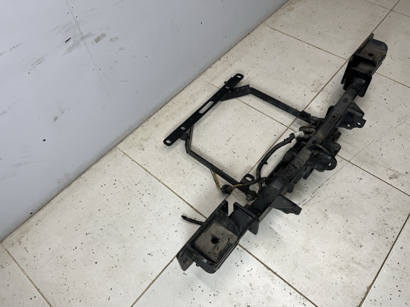 Балка фаркопа Land Rover Range Rover Sport (L494, 2015г.)
