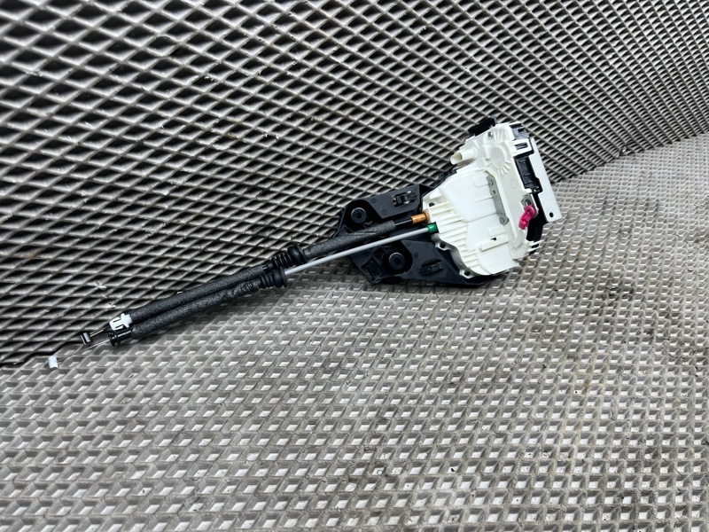 Замок двери Jeep Wrangler (JL, 2025г.)