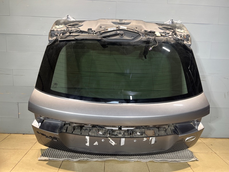 Крышка (дверь) багажника Land Rover Range Rover Velar (L560, 2018г.)