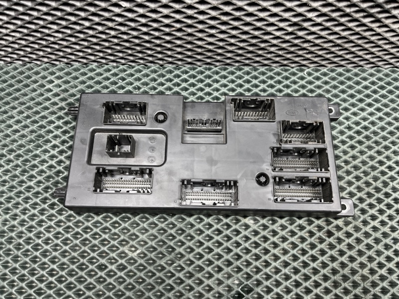 Блок комфорта Land Rover Range Rover Sport (L461, 2025г.)