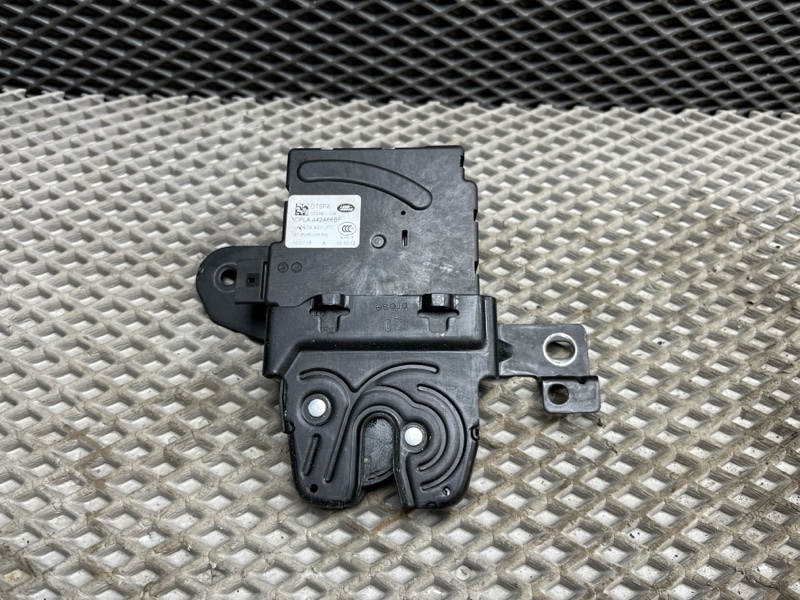 Замок крышки багажника Land Rover Range Rover (L405, 2019г.)